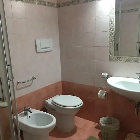 La Mansarda Di Isa Apartamento *